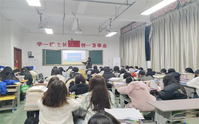 “春季常見傳染病預(yù)防措施”主題班會活動